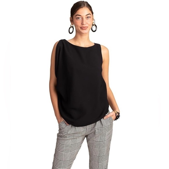 Trina Turk Tops - Trina Turk Sunset Top in Black Size S